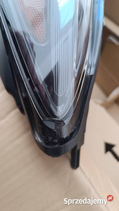 Infiniti Q60 lampa lewy przód USA uszkodzona lewe kujawsko-pomorskie Grudziądz