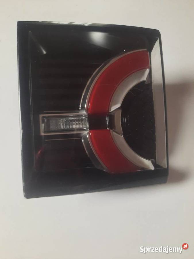 Lewe światło tylnej klapy LAND ROVER DISCOVERY