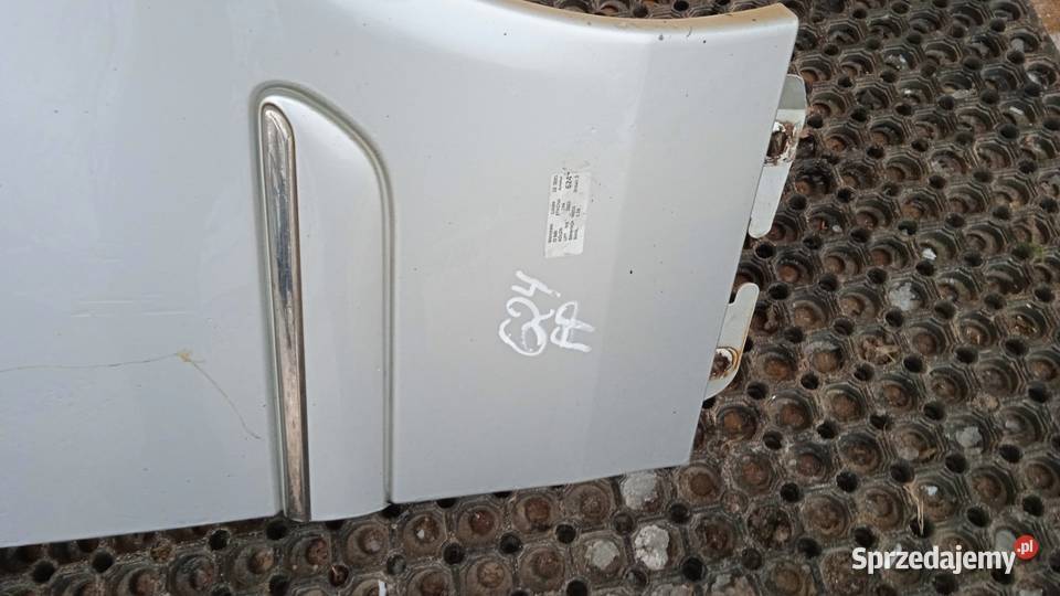 MERCEDES W215 BŁOTNIK PRZÓD PRAWY 744 Błotniki Zbierkowo