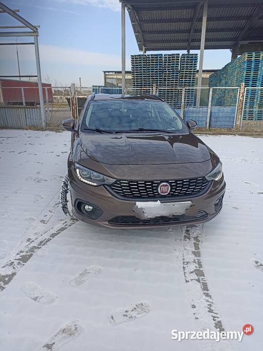 Fiat Tipo 14 Benzyna 95 Klima LEDNowy klimatyzacja sprzedam