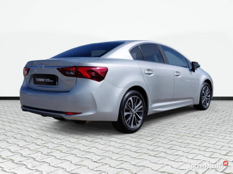 Toyota Avensis 2017r Salon Automat Tempomat Warszawa sprzedam