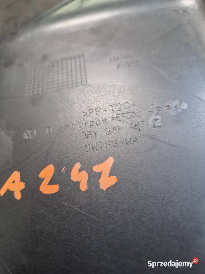 Vw passat B5 FL podszybie 3b1819417C 3b1819422 Złotoryja