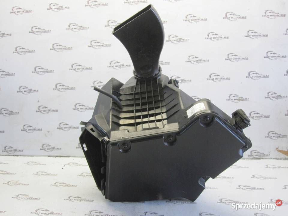 AUDI A5 8T 10r obudowa filtra powietrza świętokrzyskie