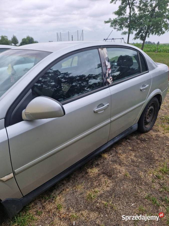 Syndyk sprzeda Opel Vectra 18 2002 345000km Toruń