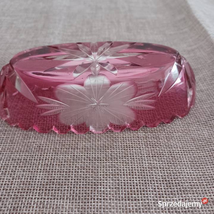 Szlifowana kryształowa burgundowa miseczka Wrocław