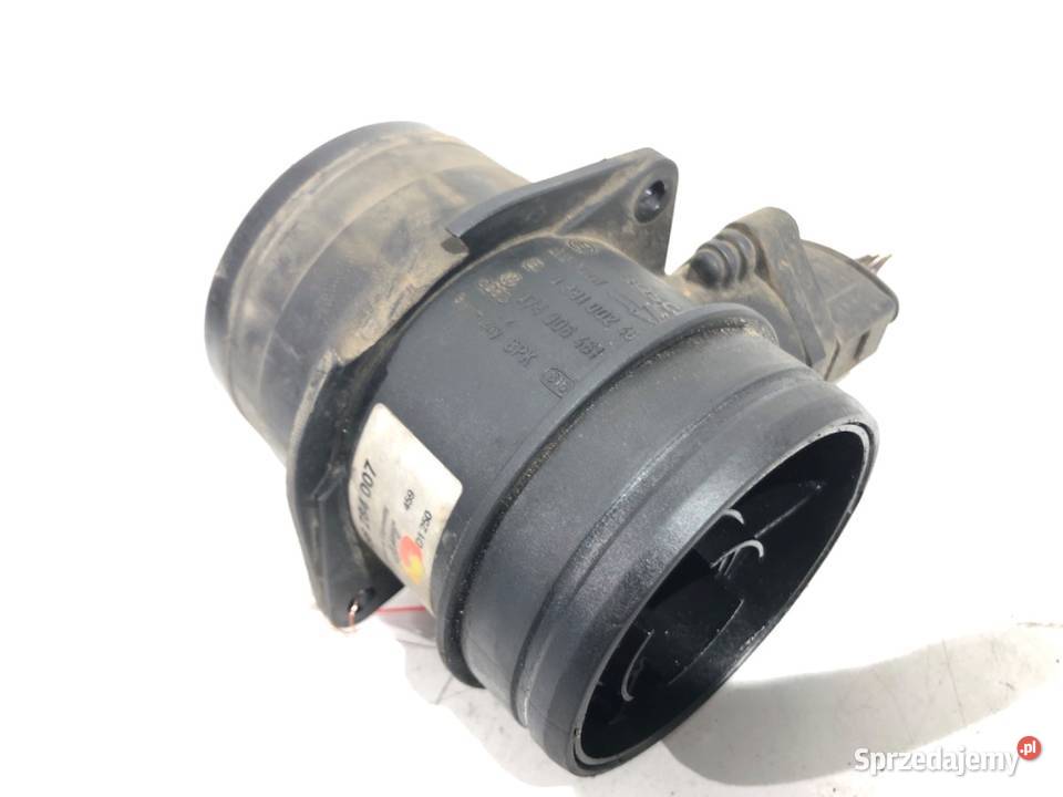 PRZEPŁYWOMIERZ AUDI A6 C6 0281002461 20 140 0411