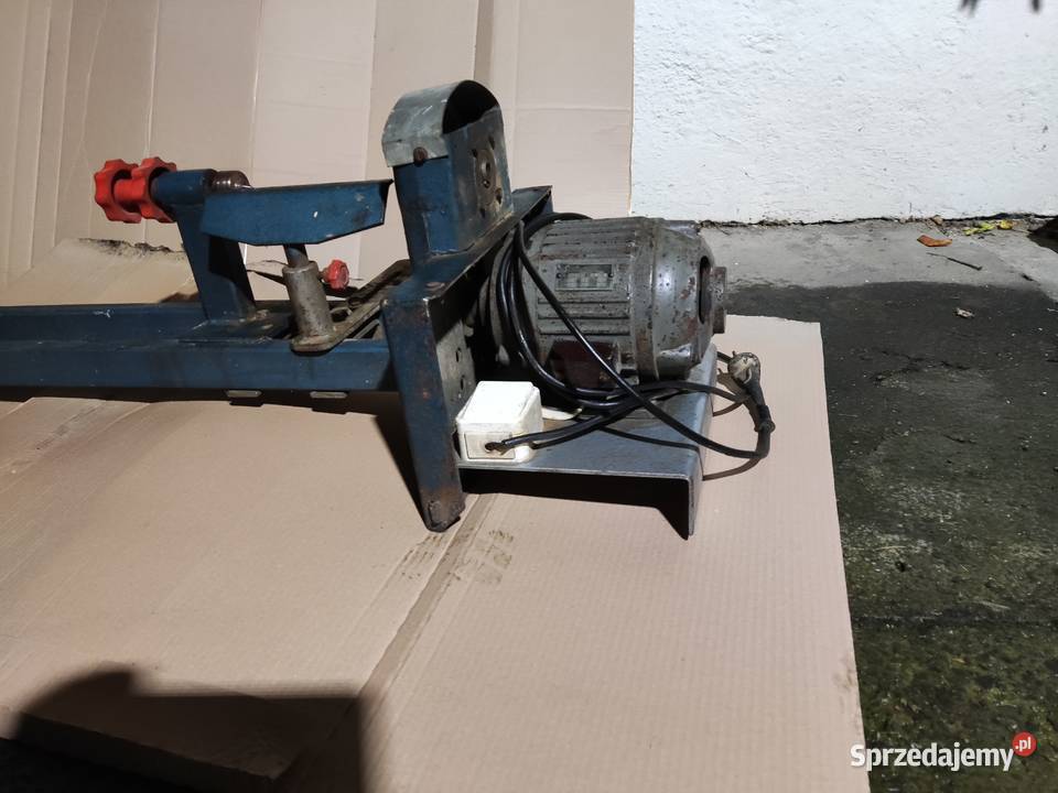 Tokarka do drewna przystawka do dyma 8 Produkcja