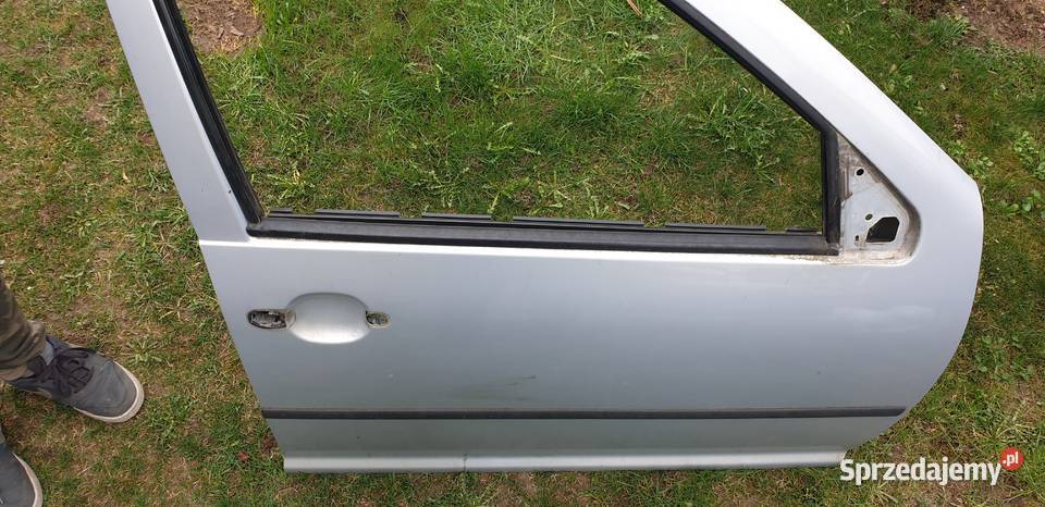 Drzwi prawe Golf IV Gołdap