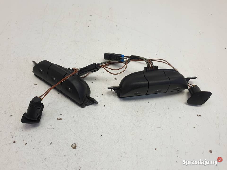Opel Zafira A MULTIFUNKCJA przełączniki 90561159 lubelskie Janów sprzedam
