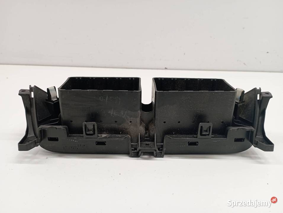 KRATKI NAWIEWU ŚRODKOWA DESKI Honda Jazz III sprzedam