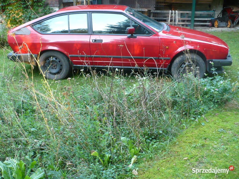 Alfa Romeo GTV 20 giulietta 2sztuki manualna Poświętne sprzedam