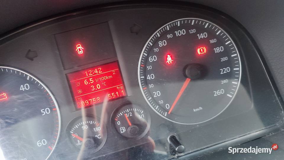 Volkswagen Touran 19TDI 105 Zadbany Hak