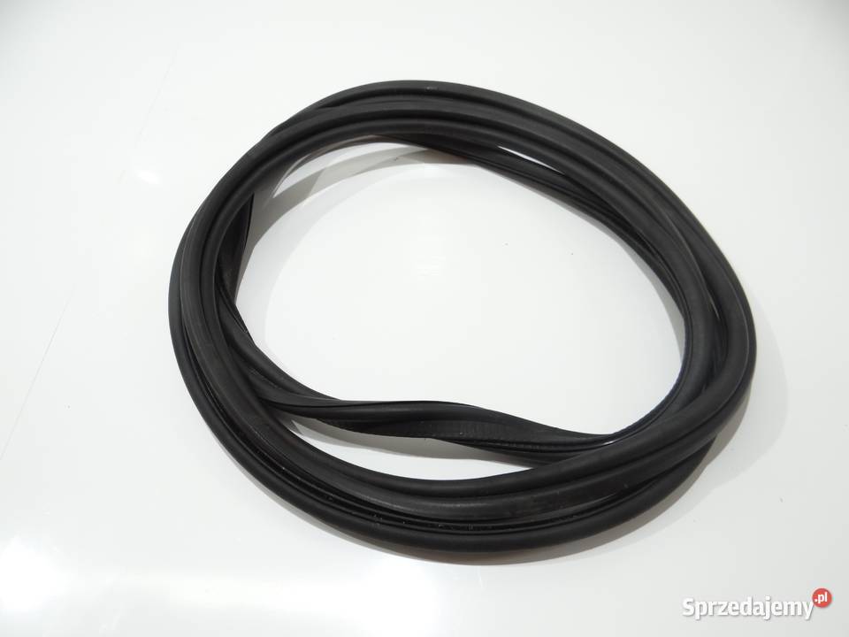 USZCZELKA KLAPY BAGAŻNIKA BMW E60 OE 4623752