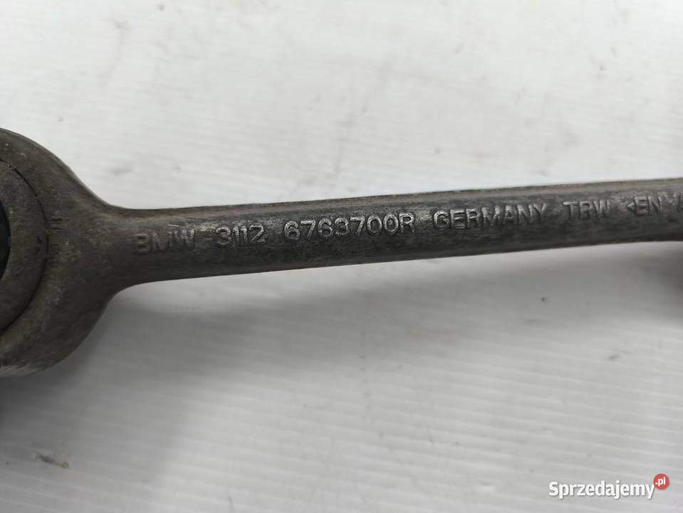 WAHACZ PRAWY PRZÓD BMW 1 E87 E81 LIFT 16 6763700 Półki tylne