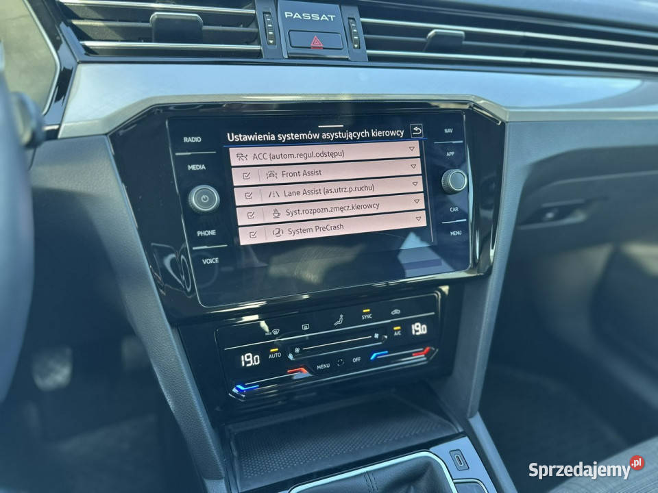 Volkswagen Passat 20 TDI 150 2021 EVO Busines Wojkowice sprzedam