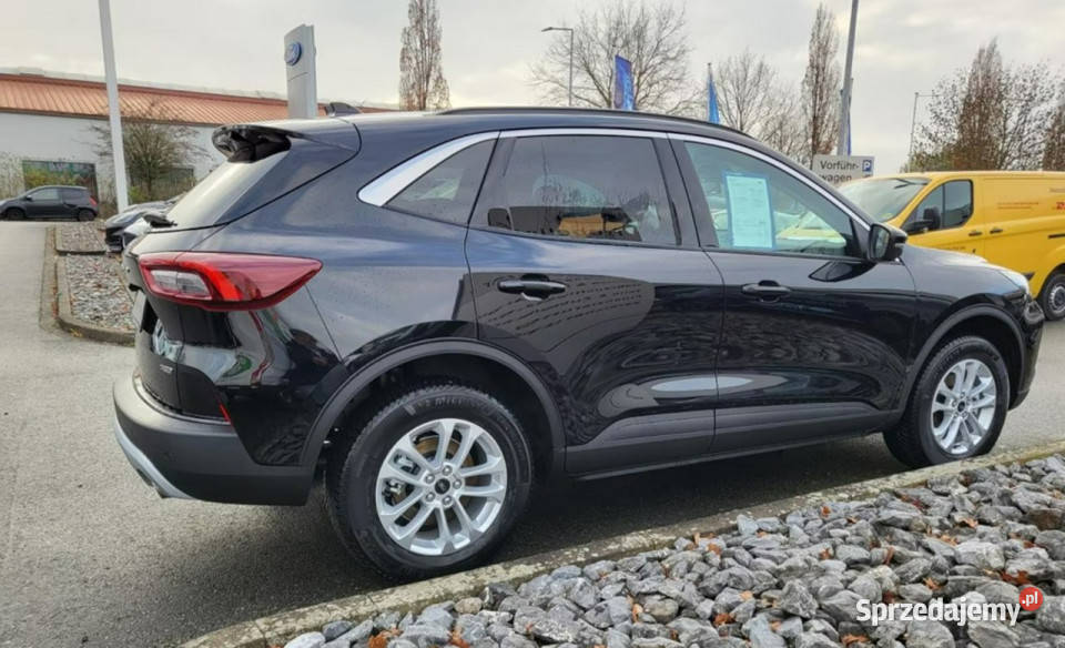 Ford Kuga Titanium 186 Automat Pakiet Winter światła przeciwmgielne Kuga Motoryzacja Szczecinek