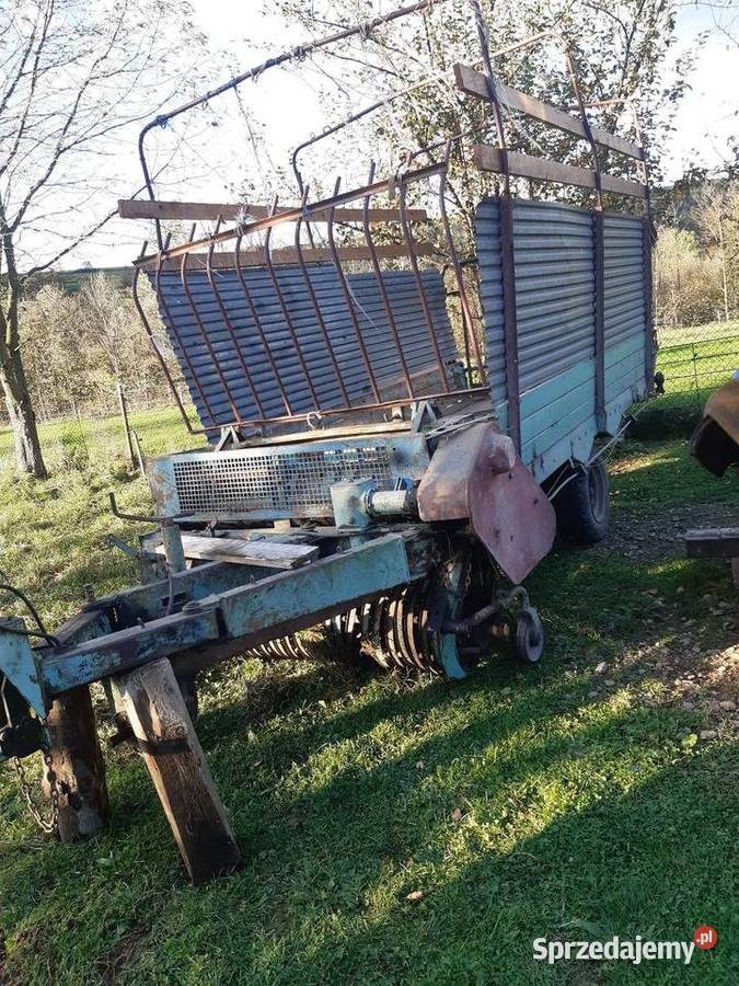 Przyczepa samozbierająca nieuszkodzony Konina
