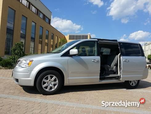 CHRYSLER TOWN COUNTRY NAJLEPSZY W PODRÓŻY 200KM Kraków