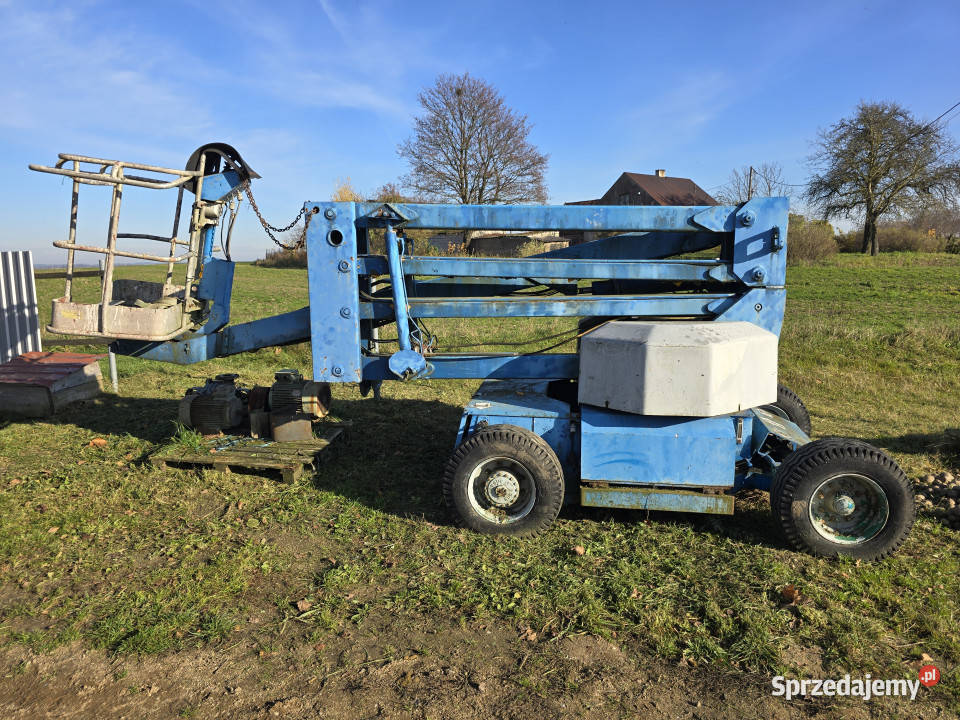 Zwyżka samojezdna GENIE Z4522 137 m