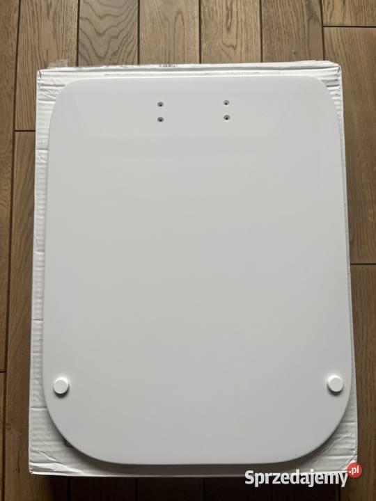 Kerasan Waldorf pokrywa deski wolnoopadającą wielkopolskie