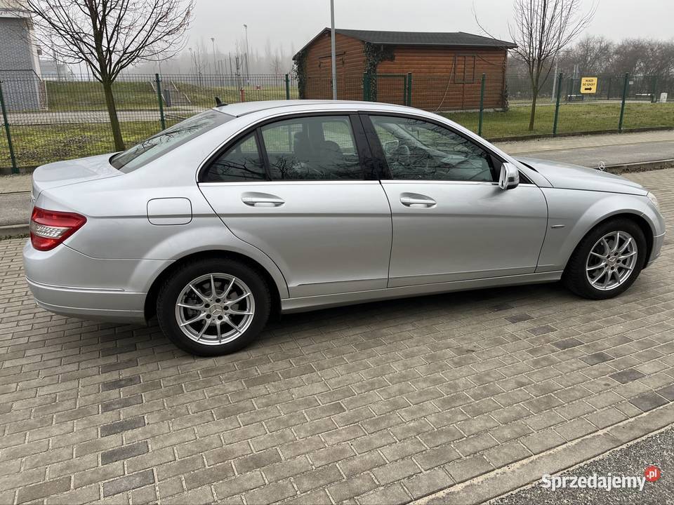 Mercedes W204 C180 kompresor wspomaganie kierownicy Ostrzeszów