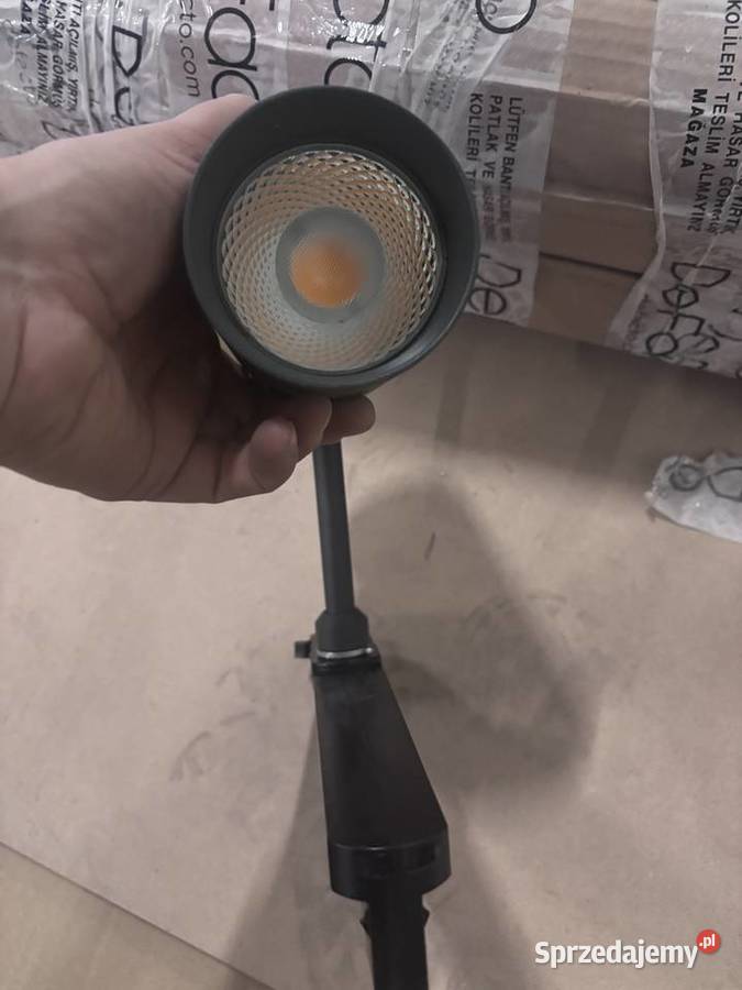 Lampa z zasilaczem impulsowym Xitanium 42W Led Oświetlenie wielkopolskie Poznań