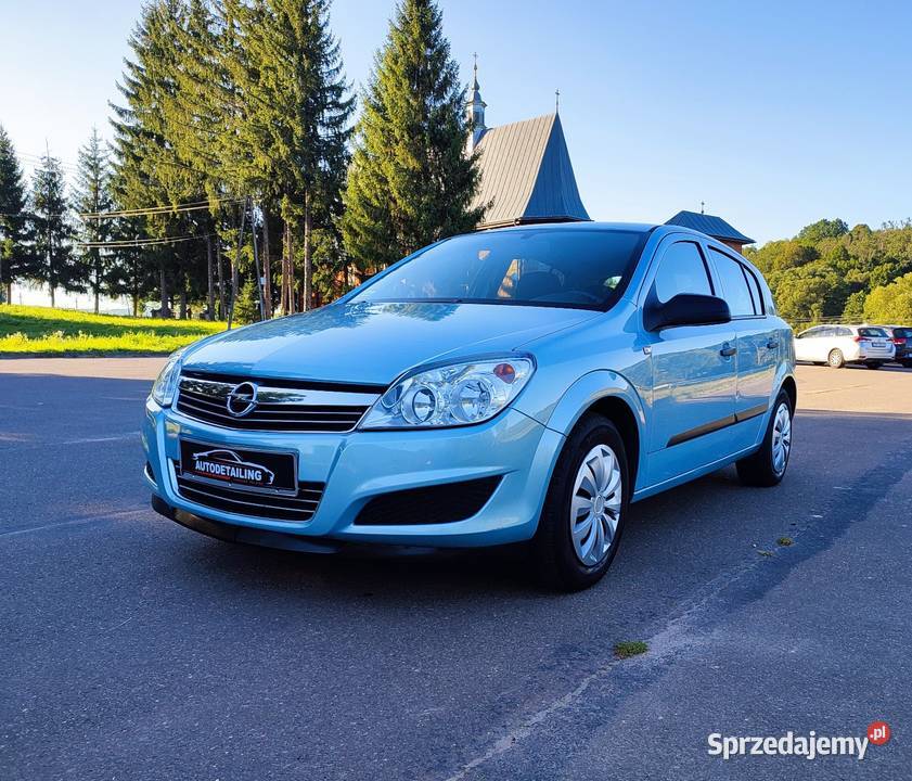 Ładny Opel Astra H lifcie 14 benzyna 2009 elektryczne szyby Astra Domaradz sprzedam