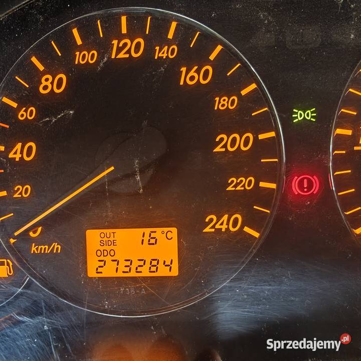 Toyota Avensis t25 Klimatyzacja Tempomat elektryczne lusterka sprzedam