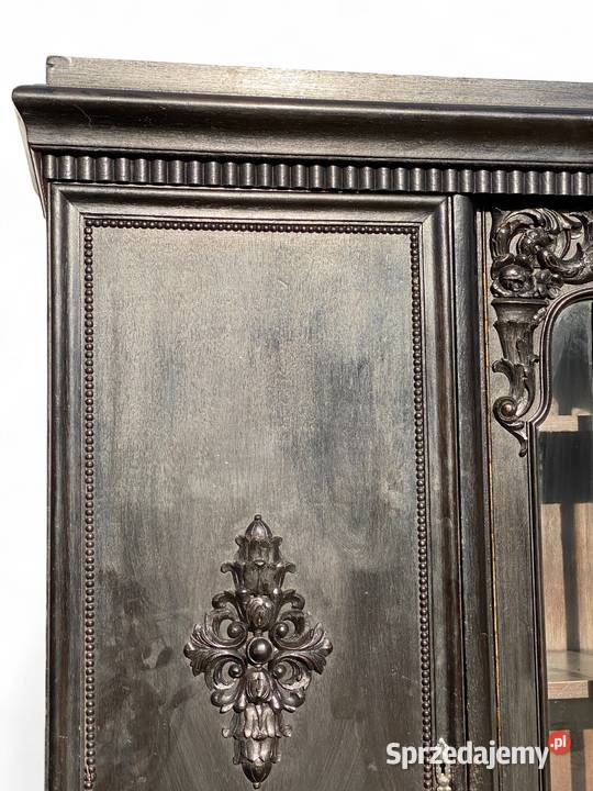 Duża rzeźbiona biblioteczka z witryną czerń Gryfice