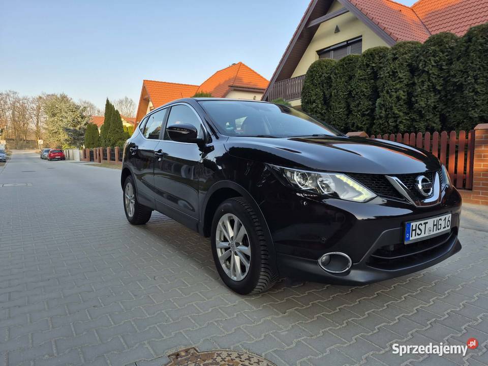 12 Nawigacja Klimatronik Niski przebieg ASR (kontrola trakcji) Qashqai Szczecin