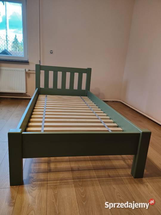 Nowe sosnowe łóżko drewniane 90x200 Nisko