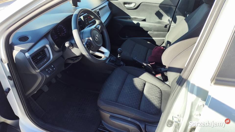 Kia Rio 2017 12 benzyna pomorskie Banino