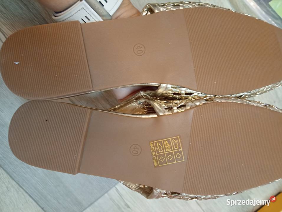 40 Złote ażurowe baleriny wieczorowe z odkrytą 25.5cm Kraków