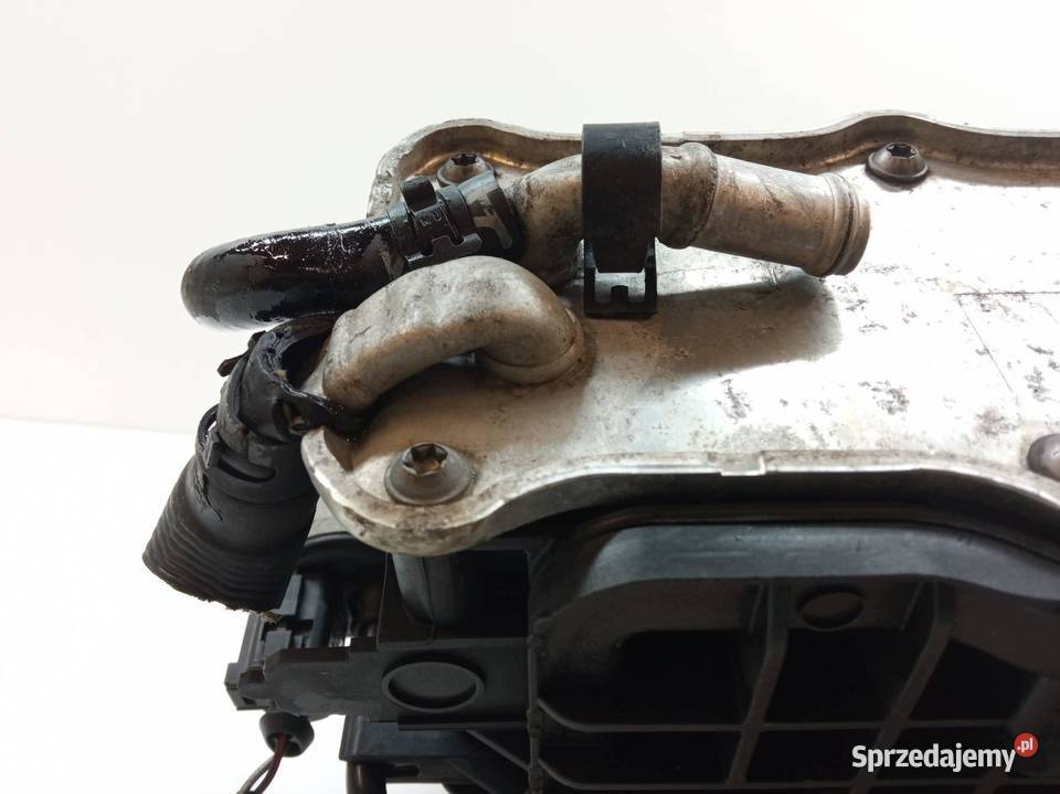 KOLEKTOR SSĄCY 04E129711L 04E145749F 14 VW Rok produkcji 2018