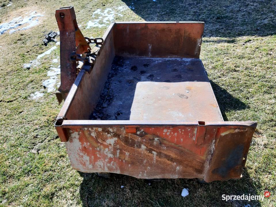 Paczka skrzynia transportową do traktora Czarna Góra sprzedam