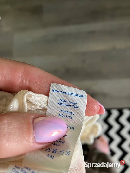 Spodenki szorty do spania kremowe serduszka