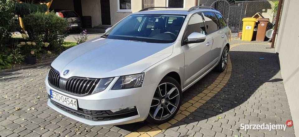 Skoda Octavia III 2020r Salon