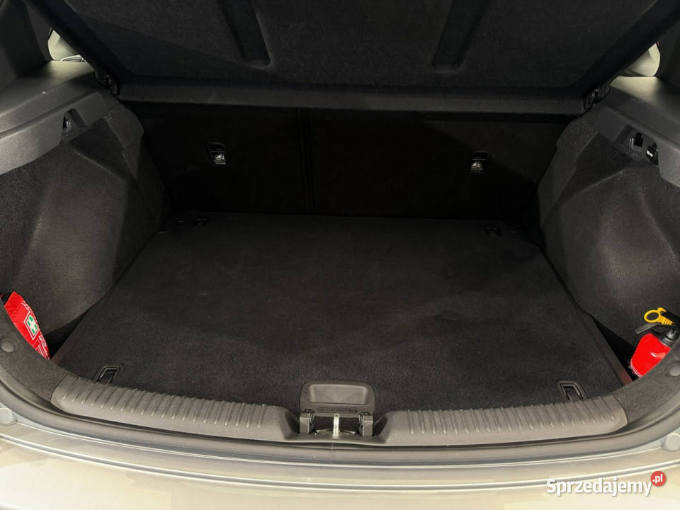 Hyundai i30 VAT 23 Classic 15DPI 110 M6 2022 r elektryczne lusterka Myślenice