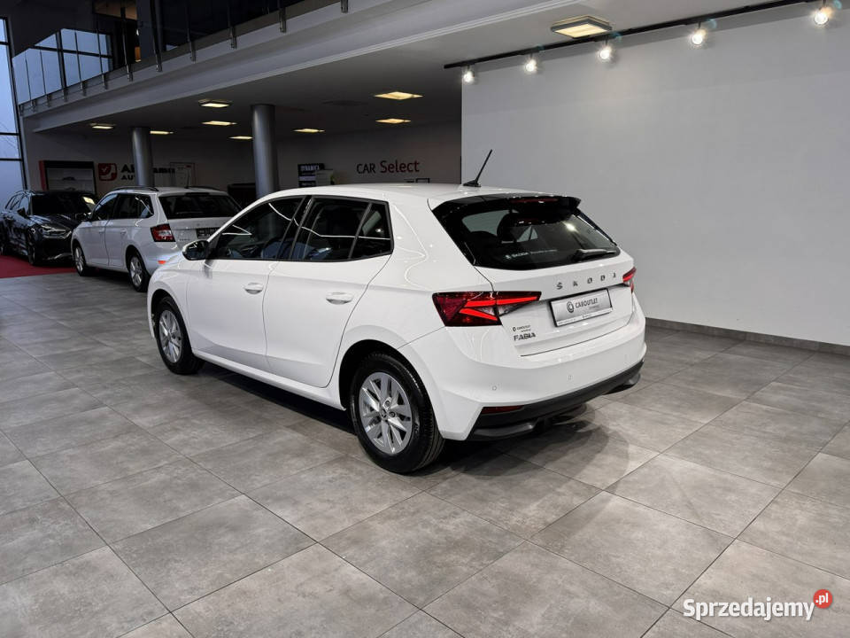 koda Fabia VAT 23 Ambition 10TSI 110 M6 2023 r nieuszkodzony Myślenice
