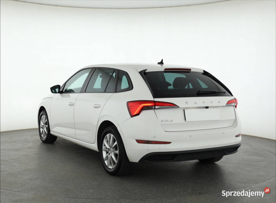 Skoda Scala 10 TSI światła przeciwmgielne Piaseczno