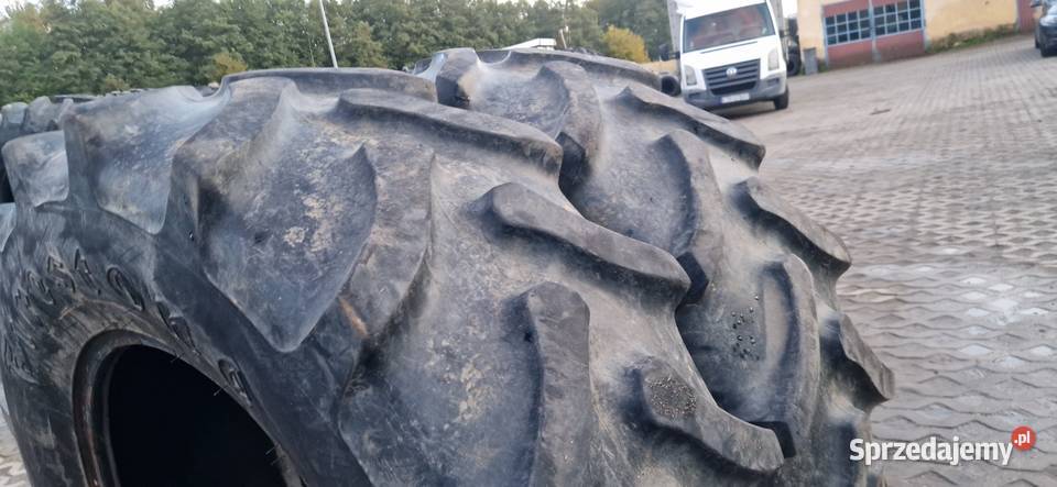 42070r28 149r28 14928 Firestone 70 bieżnik Opony rolnicze