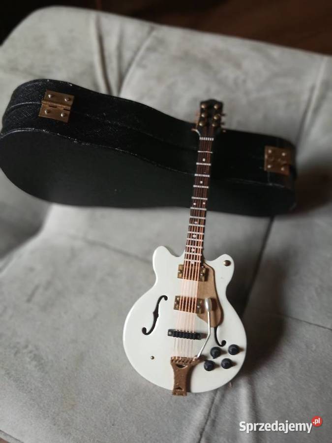 Miniaturowa gitara