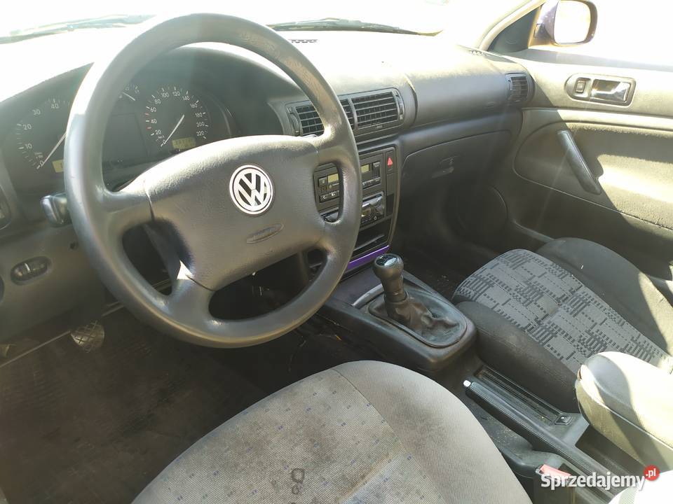 Volkswagen Passat B5 kombi 16 benzyna Zduńska Wola