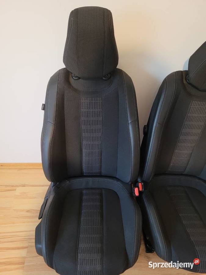 Sprzedam fotele przednie do Peugeota 308 T9 Sw Puławy