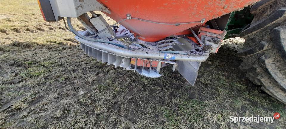 Rozsiewacz nawozów KUHN AXIS 201 Jastrowie sprzedam
