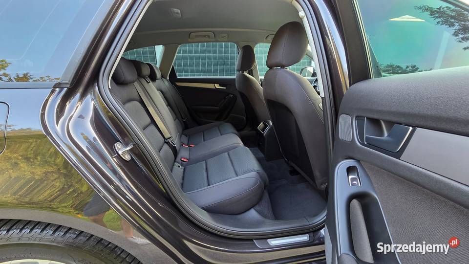 AUDI A4 B8 20TDI CR 150 2013r QUATTRO LIFT LED Humniska