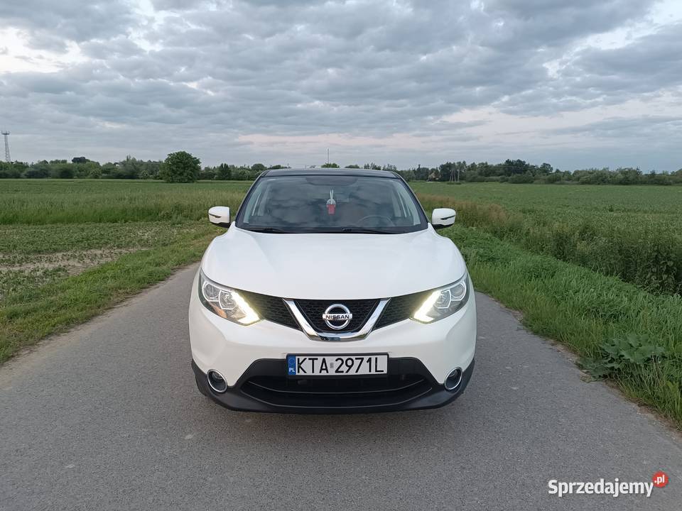 Nissan Qashqai 2015 niski przebieg 1197cm3 Tarnów sprzedam