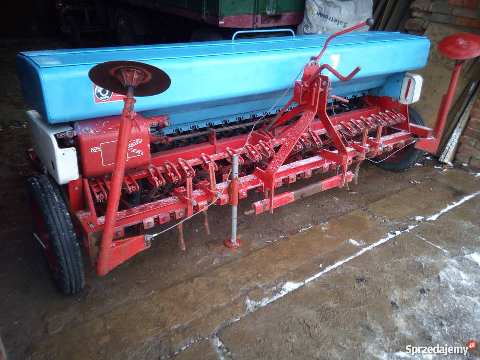 Siewnik Isaria 3m nieuszkodzony Lwówek Śląski sprzedam