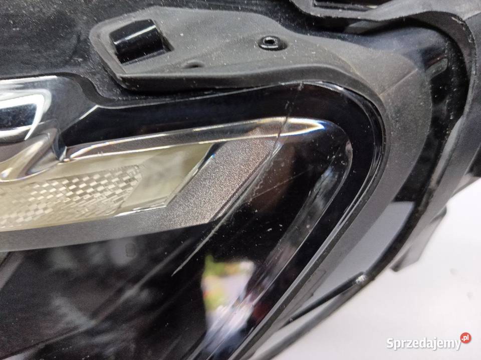 LAMPA PRZÓD PRZEDNIA LEWA AUDI A3 8Y0941035 sprzedam