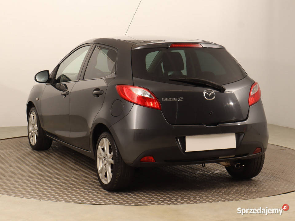 Mazda 2 13 i centralny zamek Bielany Wrocławskie
